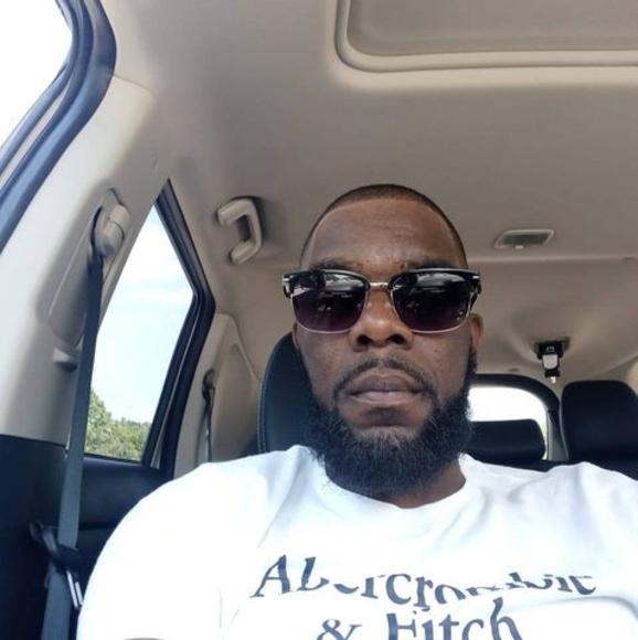 Meet your Posher, Mike - Picture 1 of 1